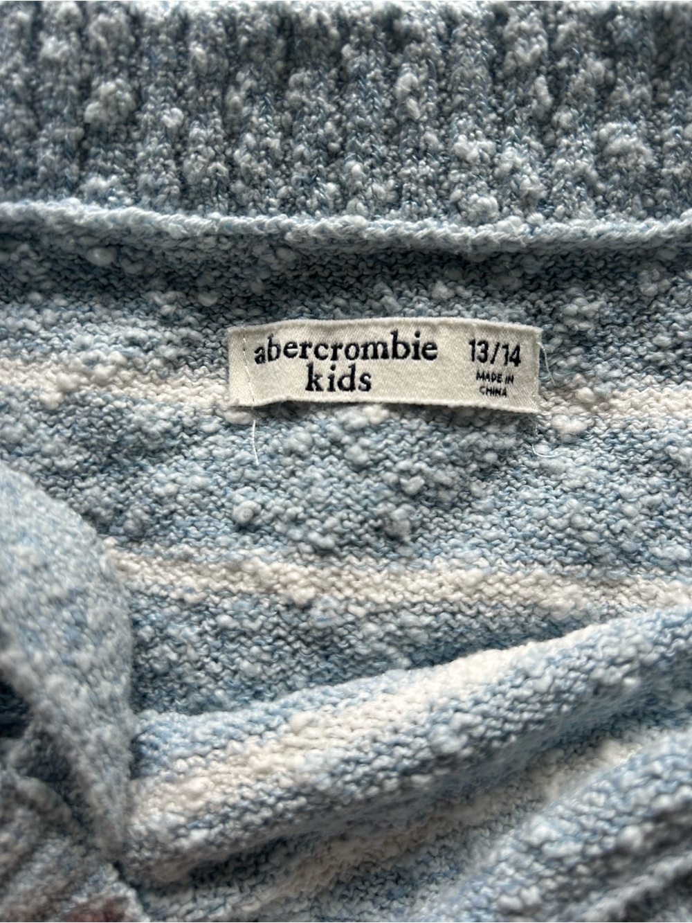abercrombie kids Light Blue and White Striped Off-Shoulder Sweater Kids’ 13/14 - Picture 3 of 4